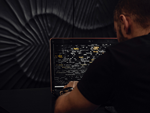 hacker cyber criminal