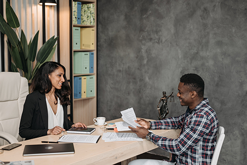 lawyer lawyer advising client