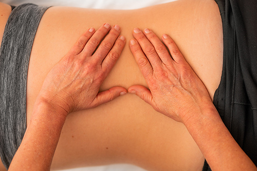 physio back massage