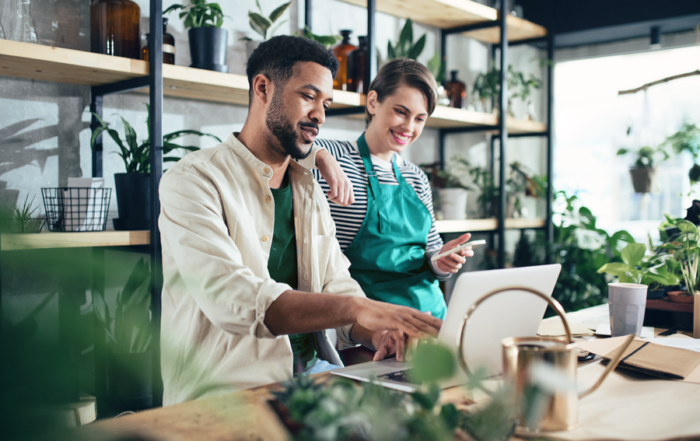 What is a business insurance grace period?
