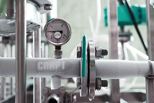 How Canadian landlords can prevent and manage frozen water pipes