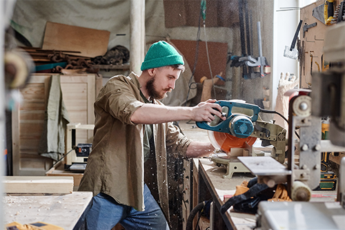 Contactor vs Handyman insurance