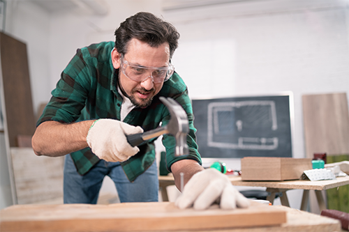 What happens if your small biz doesn't have workers' comp?